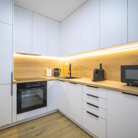 Boutique Living - Yellow Accent Košice