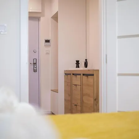Boutique Living - Yellow Accent Apartment